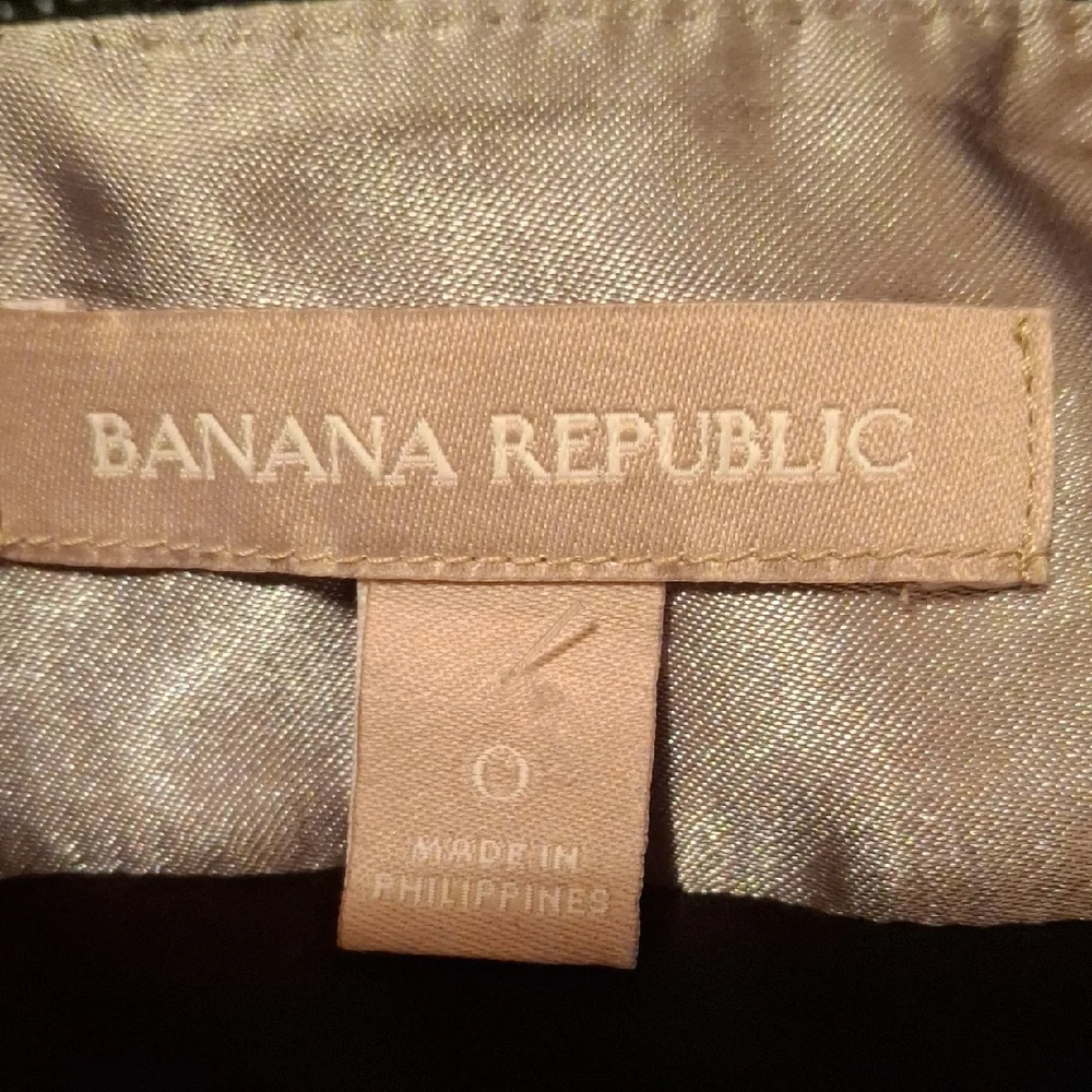 Banana Republic Textured Black Pencil Skirt 0